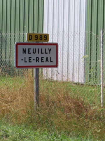 03 NEUILLY LE REAL