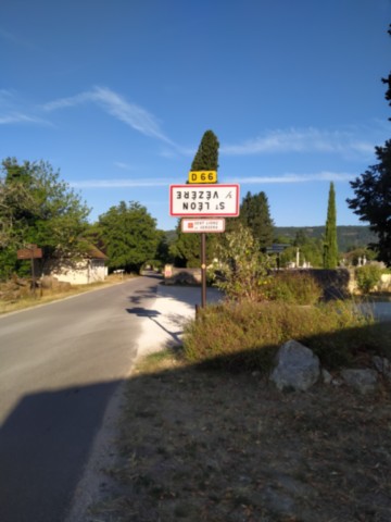 24 SAINT LEON SUR VEZERE