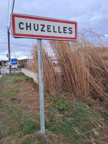 38 CHUZELLES