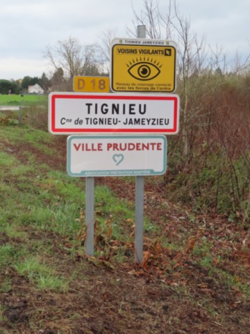38 TIGNIEU JAMEYZIEU