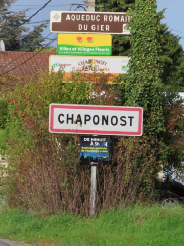 69 CHAPONOST