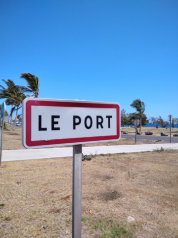 974 LE PORT