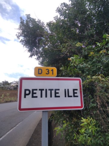 974 PETITE ILE