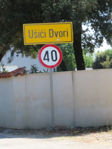 999 USICI DVORI CROATIE