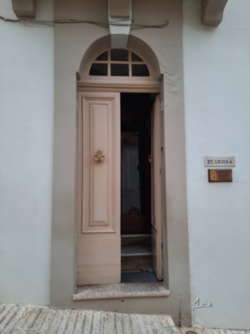 Ursula par August Luis