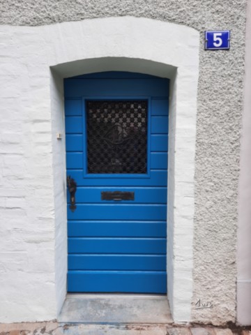 Bleu cinq par August Luis